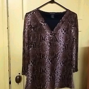 Tops the first one is large middle one small